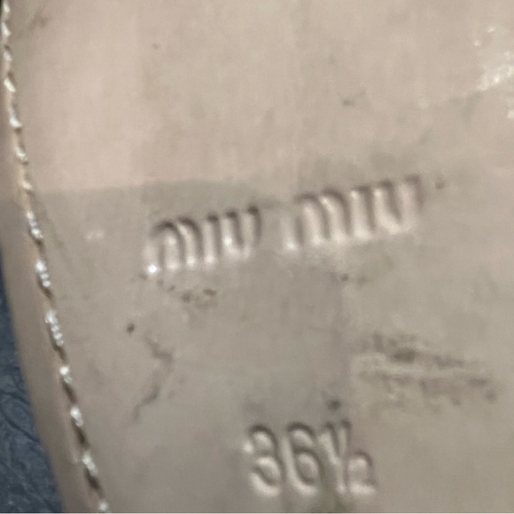 MIU MIU PREPPY STYLE BALLET FLATS - Picture 2 of 5